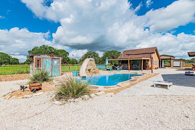 10470 Fm 539, Sutherland Springs, TX 78161