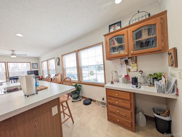 11242 Nearbrook Court, Green Oak Township, MI 48178