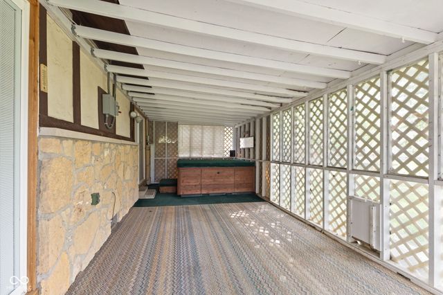 6616 S Lawndale Avenue, Indianapolis, IN 46221
