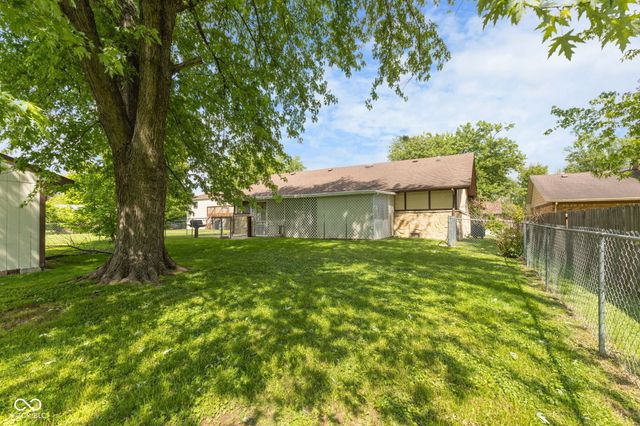 6616 S Lawndale Avenue, Indianapolis, IN 46221