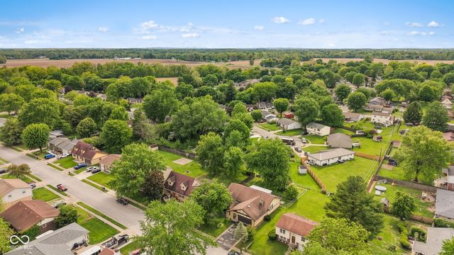 6616 S Lawndale Avenue, Indianapolis, IN 46221