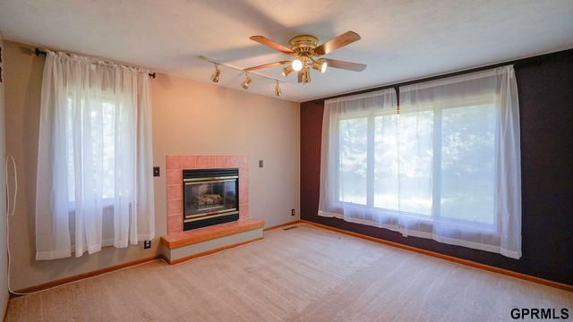 12075 Waldon Circle, Council Bluffs, IA 51503