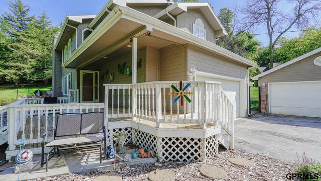 12075 Waldon Circle, Council Bluffs, IA 51503