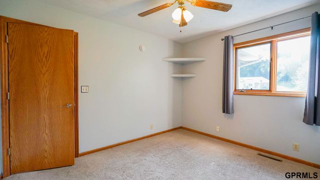 12075 Waldon Circle, Council Bluffs, IA 51503