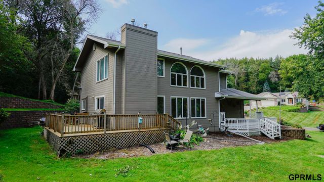 12075 Waldon Circle, Council Bluffs, IA 51503