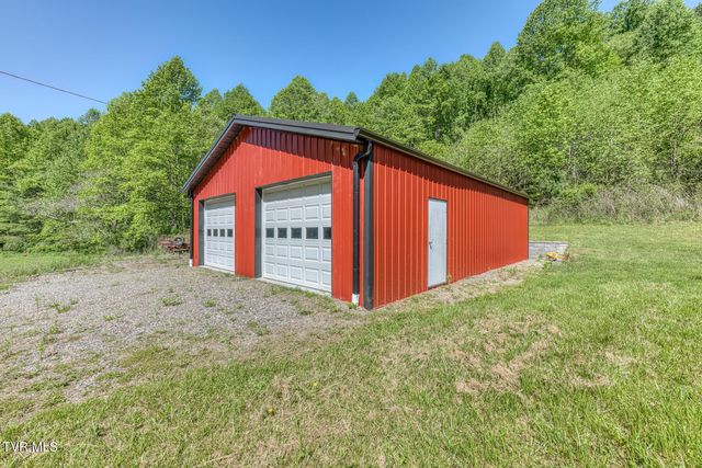 355 Robinson Hollow Lane, Mountain City, TN 37683