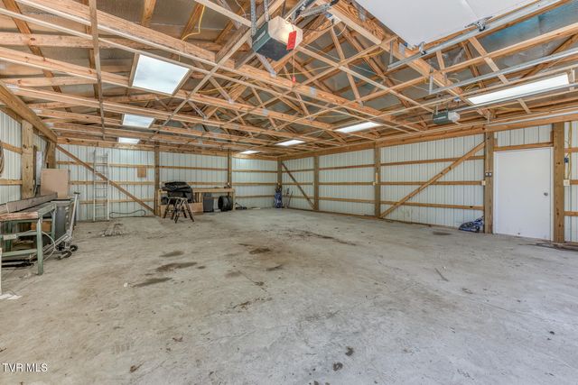 355 Robinson Hollow Lane, Mountain City, TN 37683