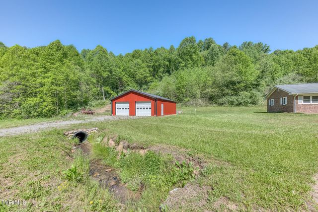 355 Robinson Hollow Lane, Mountain City, TN 37683