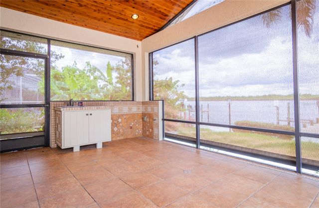 3656 PEACE RIVER DRIVE, Punta Gorda, FL 33983