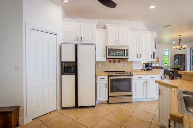 3656 PEACE RIVER DRIVE, Punta Gorda, FL 33983