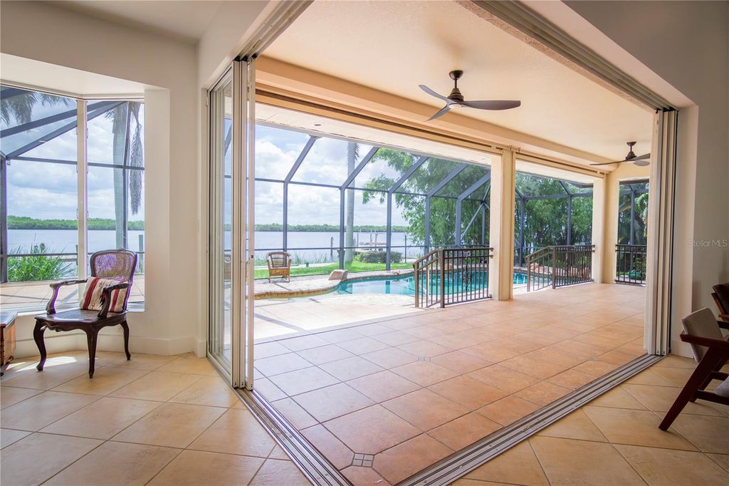 Image 4 of property listing at 3656 PEACE RIVER DRIVE, Punta Gorda, FL 33983
