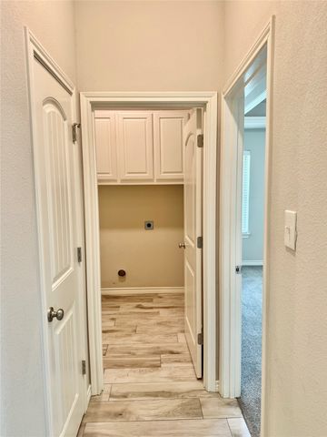 3325 Arrow Creek Drive, Granbury, TX 76049