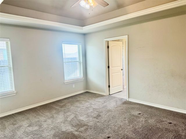 3325 Arrow Creek Drive, Granbury, TX 76049