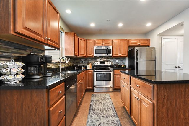 150 Watson Dr, Marshall, PA 15086