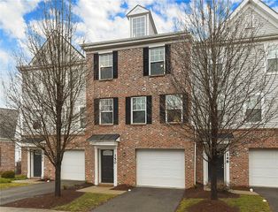 150 Watson Dr, Marshall, PA 15086