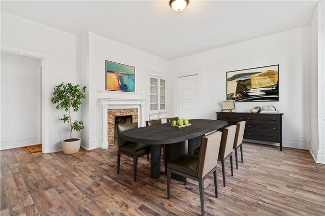 3 E McIntyre, Perry Hilltop, PA 15214