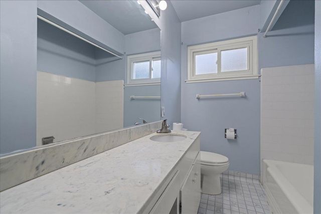 2250 Blossom Crest Way, San Jose, CA 95124