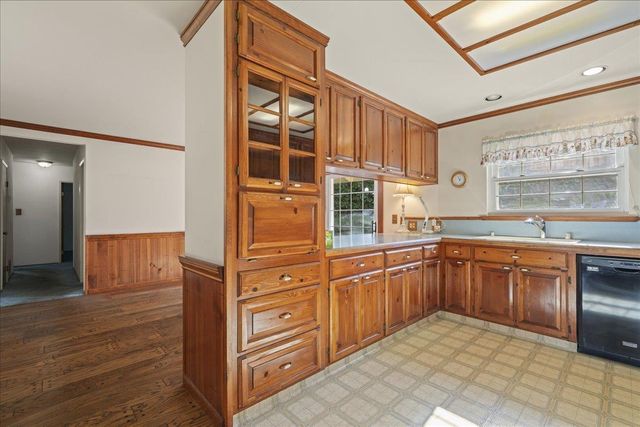 2250 Blossom Crest Way, San Jose, CA 95124