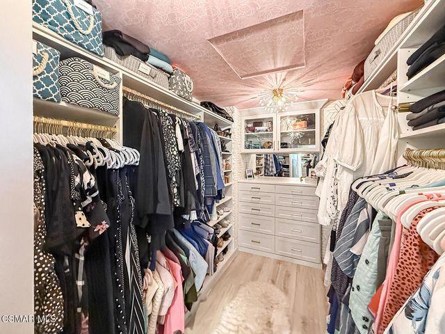 2471 La Granada Drive, Thousand Oaks, CA 91362