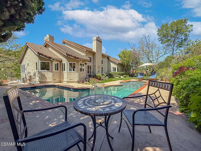 2471 La Granada Drive, Thousand Oaks, CA 91362