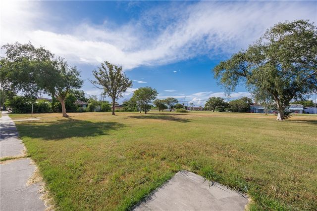 0 Main Ave W, Robstown, TX 78380