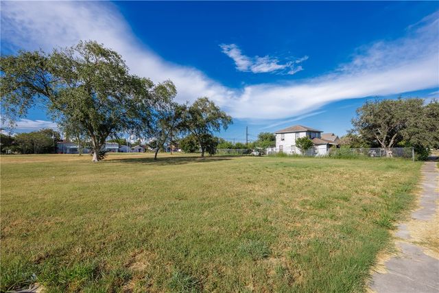 0 Main Ave W, Robstown, TX 78380