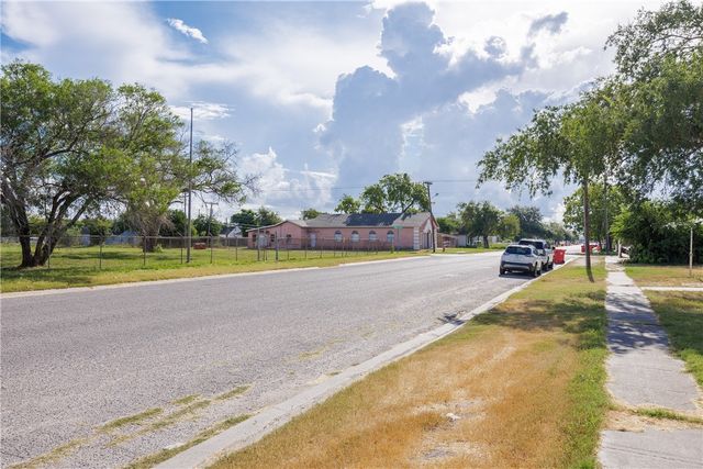 0 Main Ave W, Robstown, TX 78380