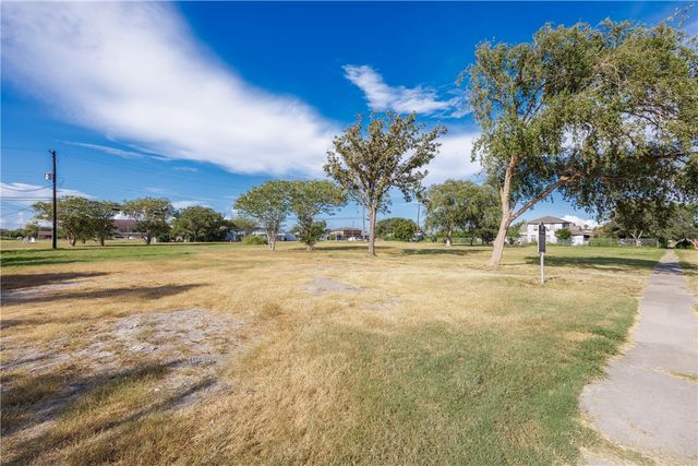 0 Main Ave W, Robstown, TX 78380