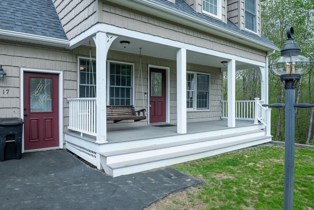 17 Waters Edge Drive, Lewiston, ME 04240 — photo 4