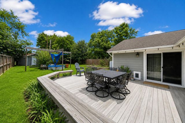 711 Kalmer Street, Pasadena, TX 77502