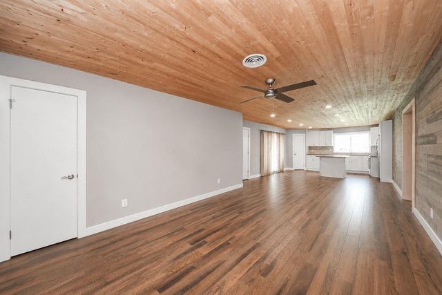711 Kalmer Street, Pasadena, TX 77502