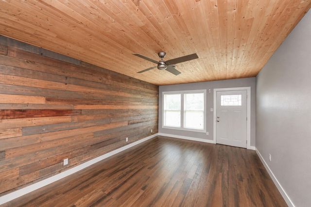 711 Kalmer Street, Pasadena, TX 77502