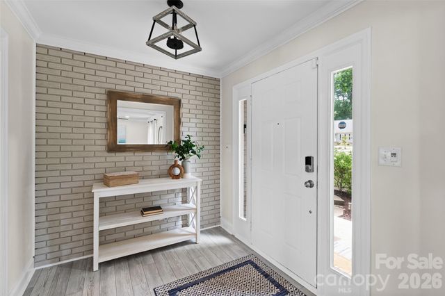 175 Woodstream Circle, Mooresville, NC 28117