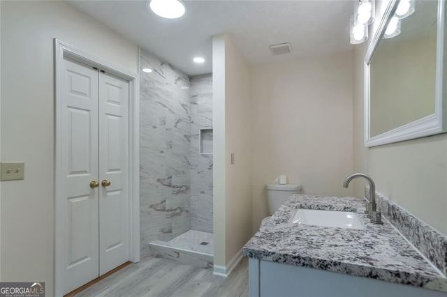 7086 Sir Galahad Way, Jonesboro, GA 30236