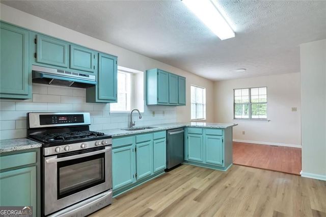 7086 Sir Galahad Way, Jonesboro, GA 30236