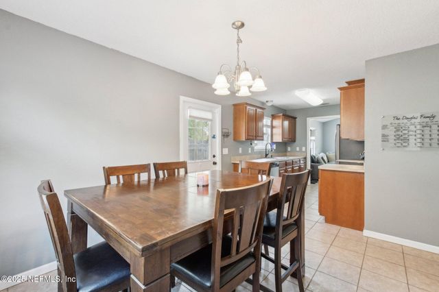 312 3RD Way, Interlachen, FL 32148