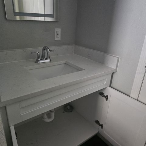 5215 E 17TH AVENUE, Tampa, FL 33619