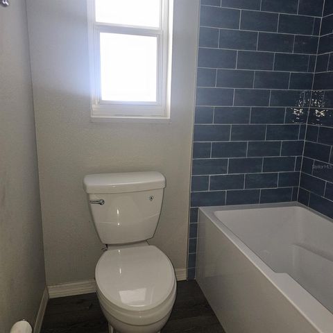 5215 E 17TH AVENUE, Tampa, FL 33619