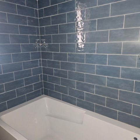 5215 E 17TH AVENUE, Tampa, FL 33619