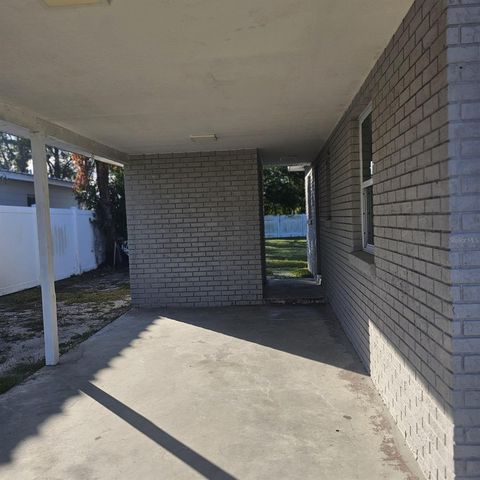 5215 E 17TH AVENUE, Tampa, FL 33619