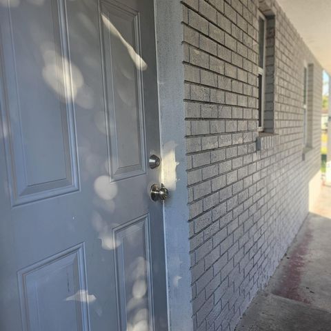 5215 E 17TH AVENUE, Tampa, FL 33619