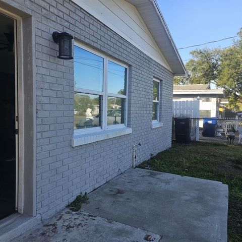 5215 E 17TH AVENUE, Tampa, FL 33619