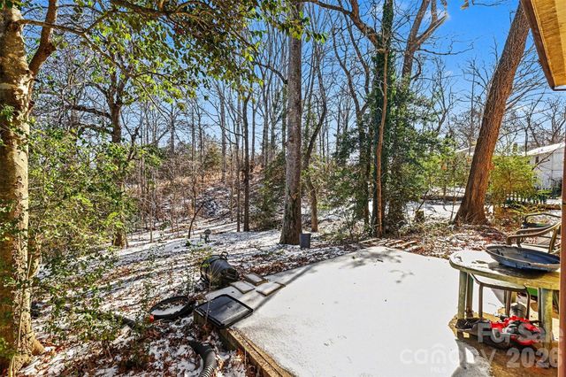 2320 Vinton Drive, Dallas, NC 28034