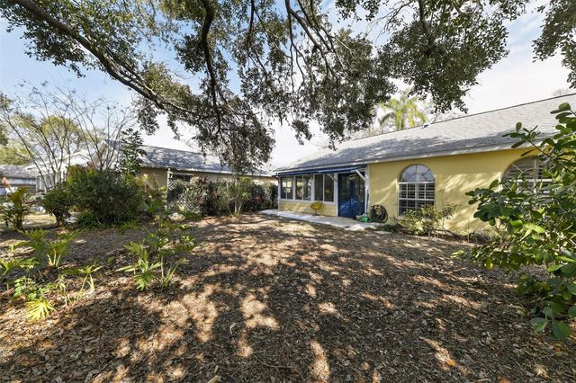 4667 HAMLETS GROVE DRIVE, Sarasota, FL 34235