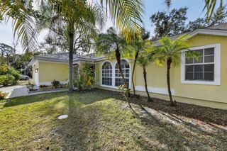 4667 HAMLETS GROVE DRIVE, Sarasota, FL 34235