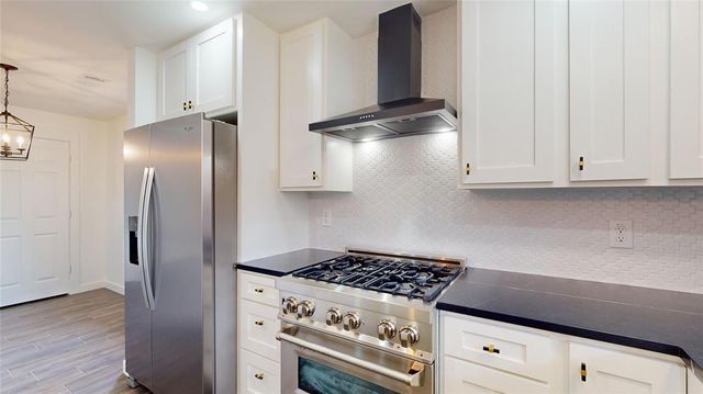 304 Graceland Street, Houston, TX 77009