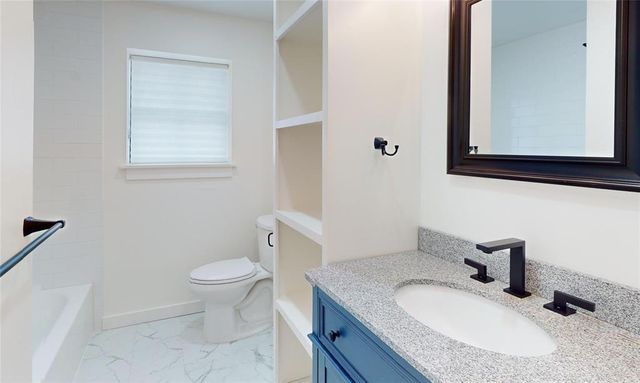 304 Graceland Street, Houston, TX 77009