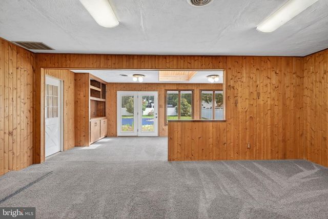 43 ABINGTON AVE, Marlton, NJ 08053