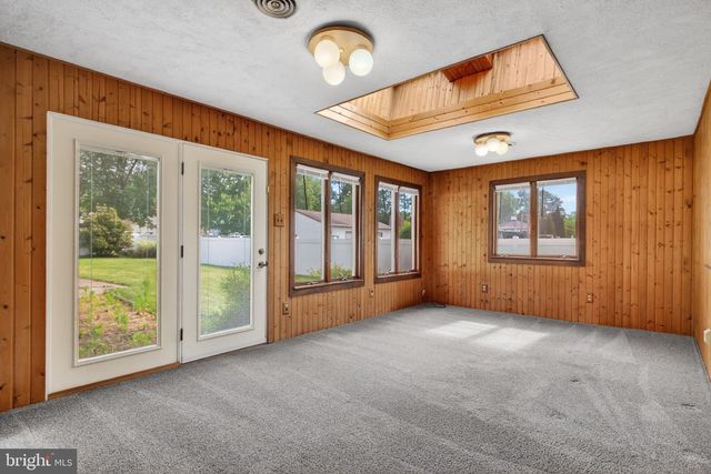 43 ABINGTON AVE, Marlton, NJ 08053
