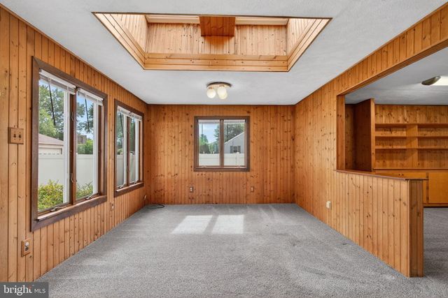 43 ABINGTON AVE, Marlton, NJ 08053